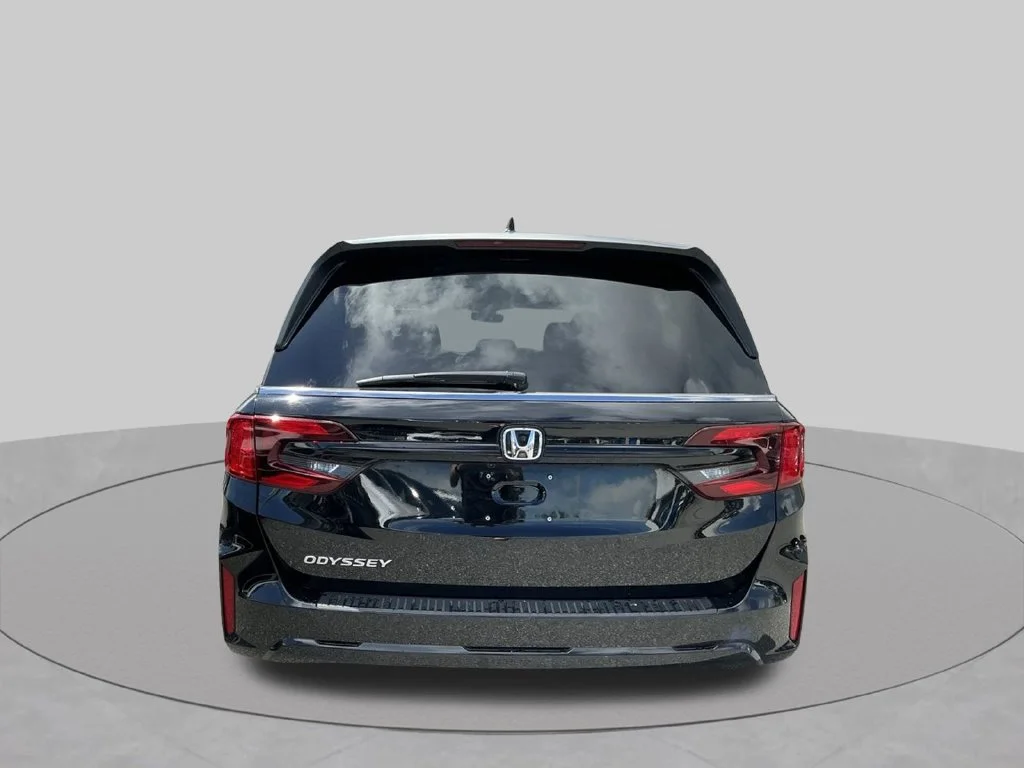 Used 2025  Honda EX-L image 9