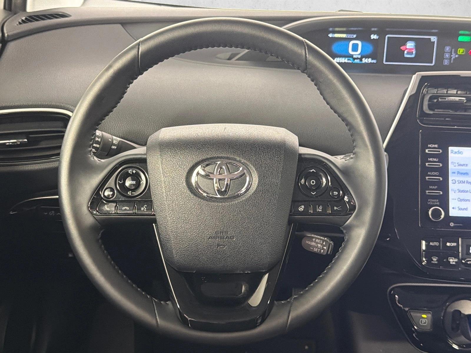 Certified Used 2022 Classic Silver Metallic Toyota XLE image 23
