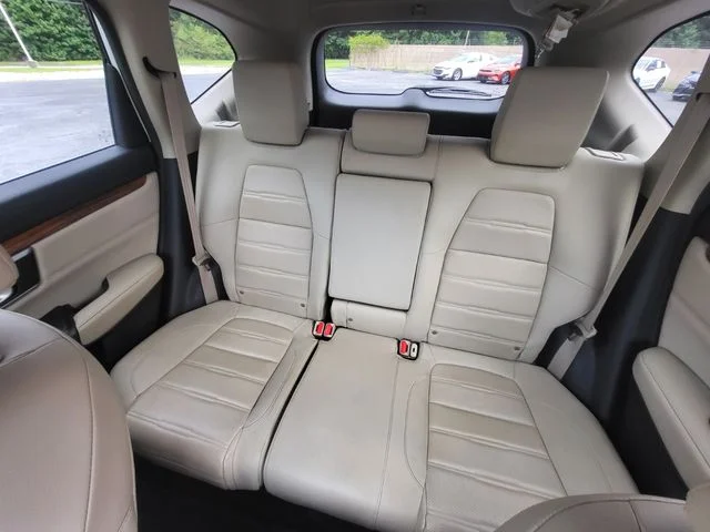 Used 2017  Honda EX-L image 13
