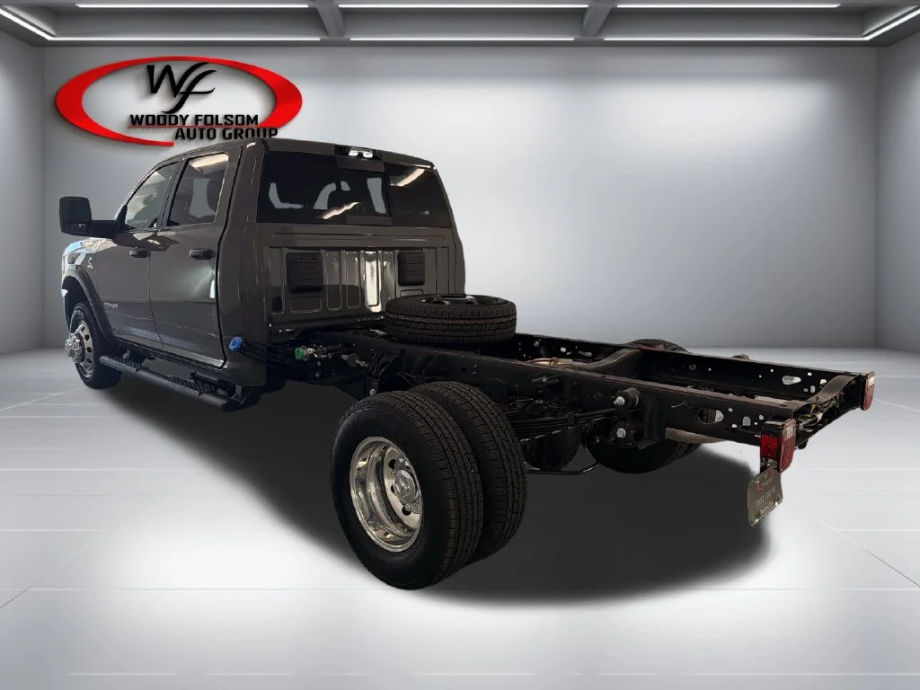 New 2027 Ceramic Gray Clear-Coat Paint RAM Tradesman image 8