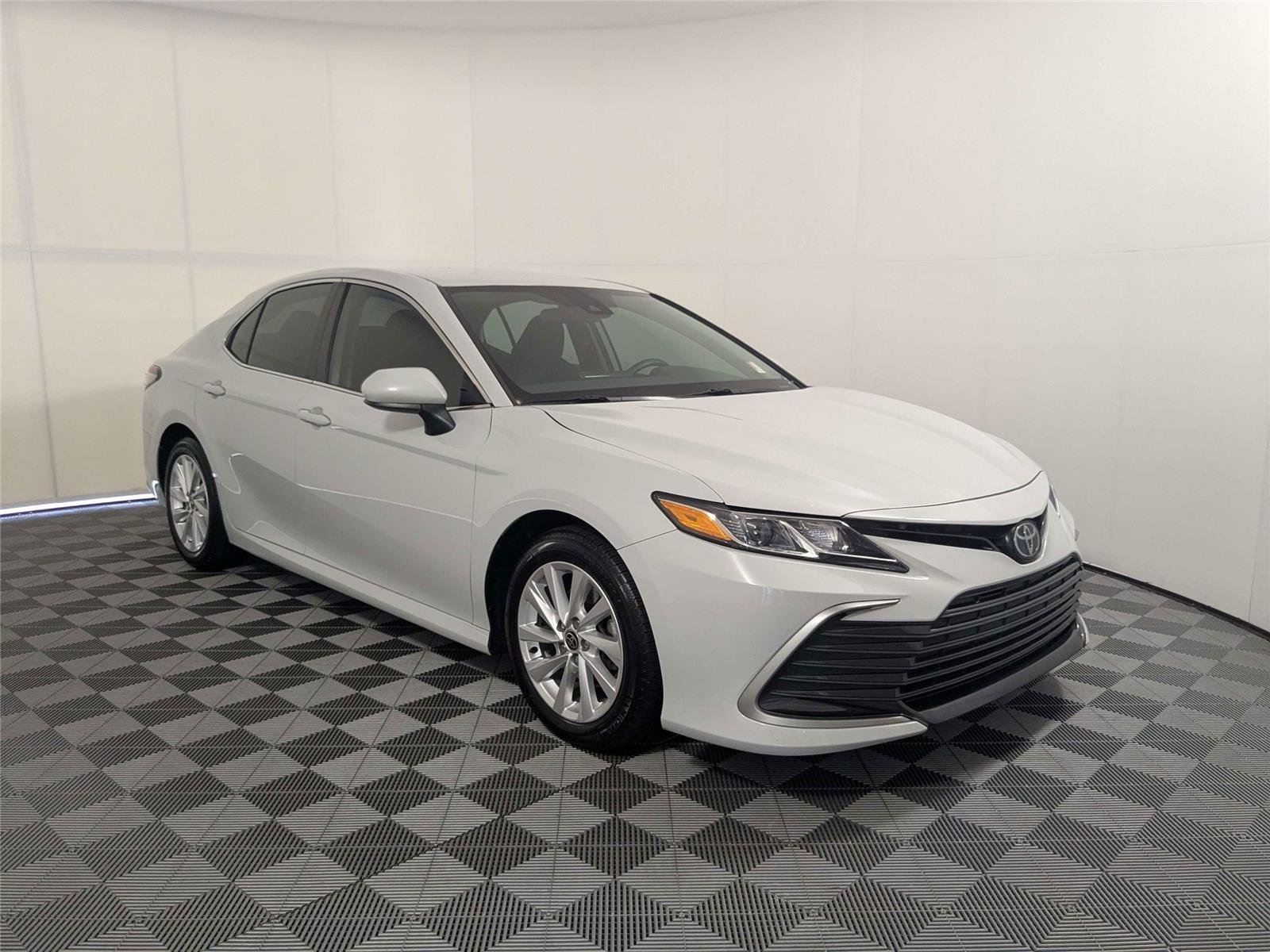 Certified Used 2023 Ice Edge Toyota LE image 3