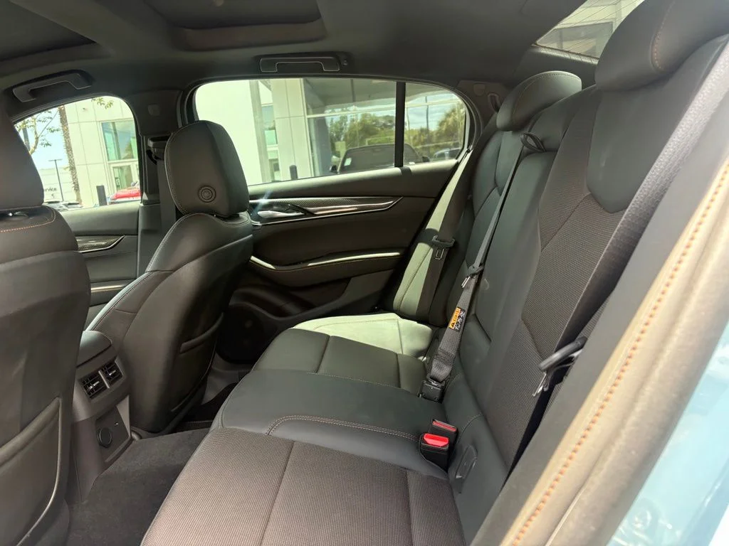 Used 2025 Drift Metallic Cadillac V-Series image 11