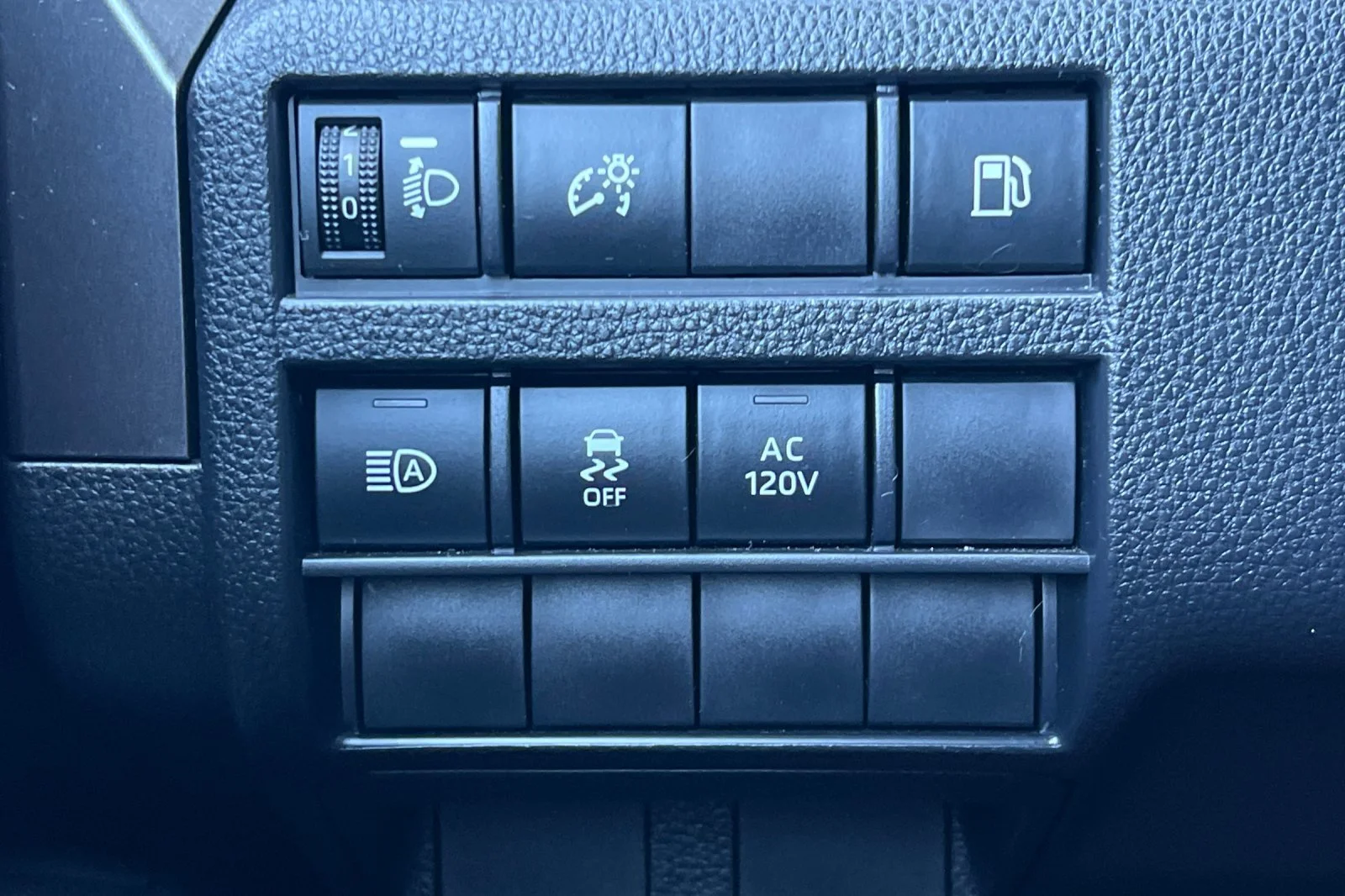 2025 Toyota 4Runner TRD Off-Road - Photo 29