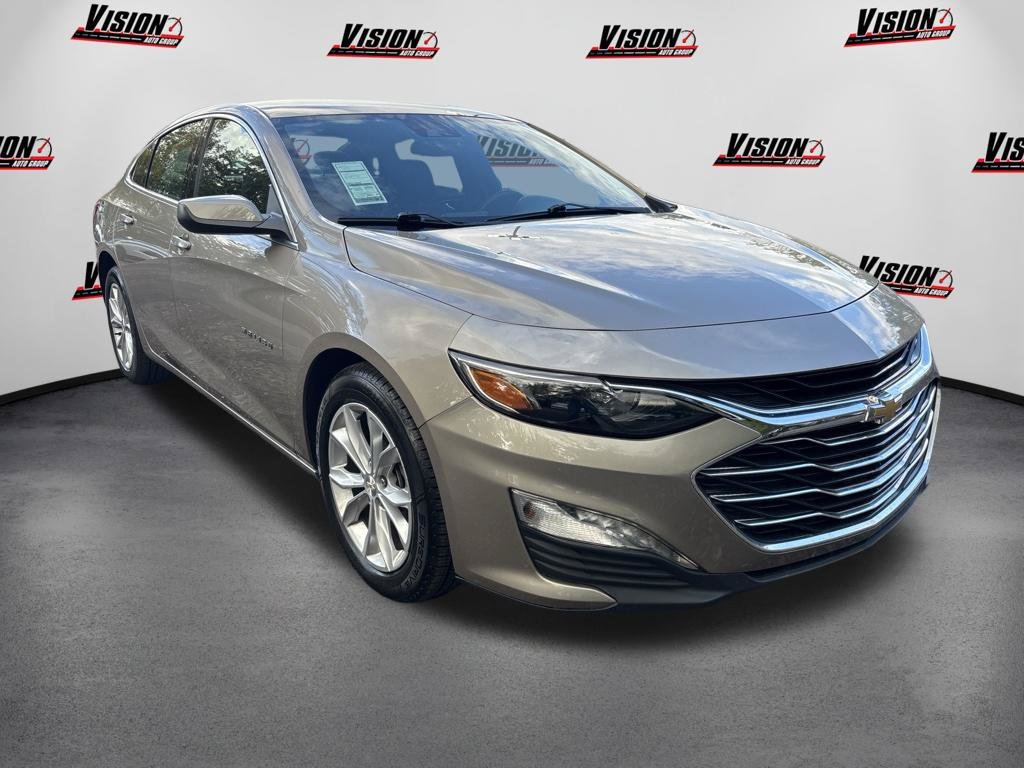 Used 2024 Gray Chevrolet LT image 3