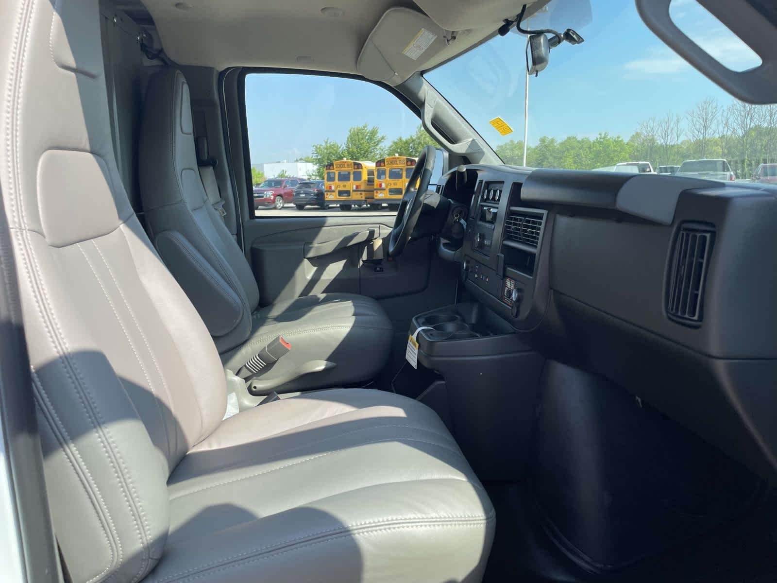 2026 Chevrolet Express Cargo Work Van - Photo 43