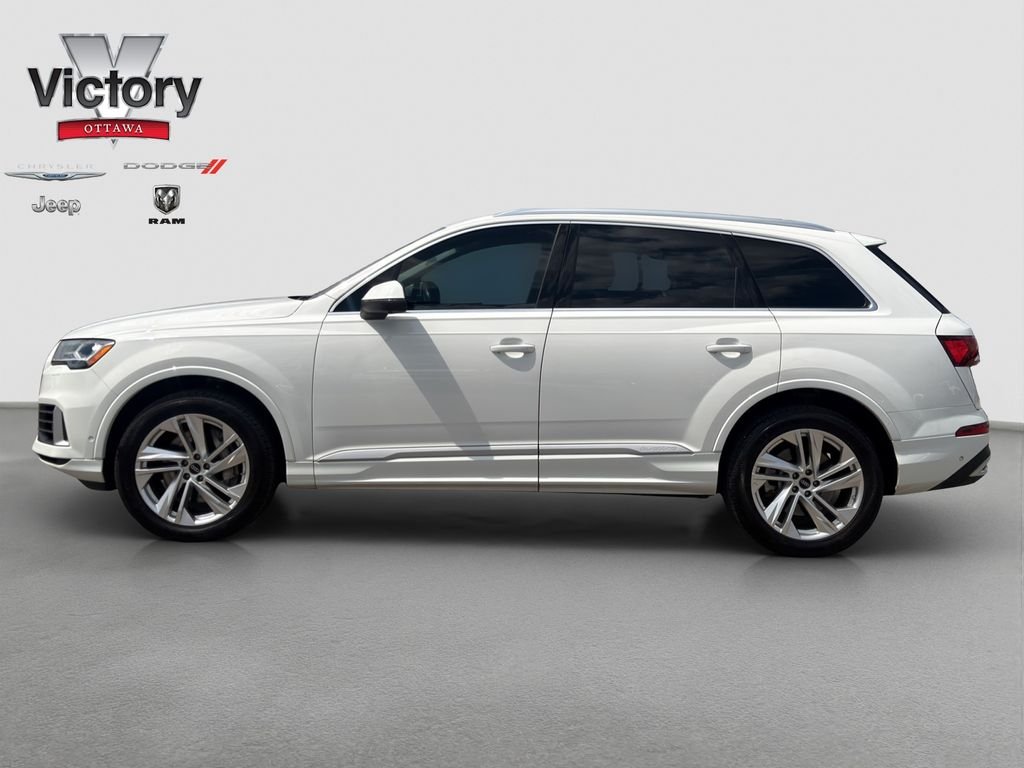 Used 2023  Audi 55 Premium Plus image 3