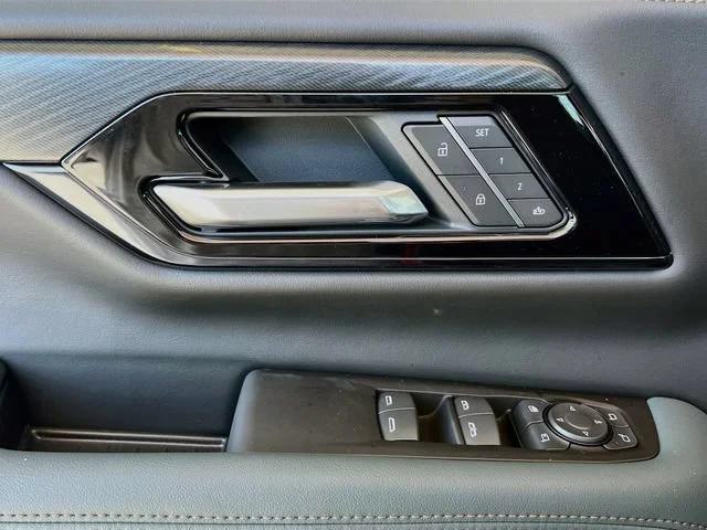 2026 GMC Yukon XL AT4 - Photo 13