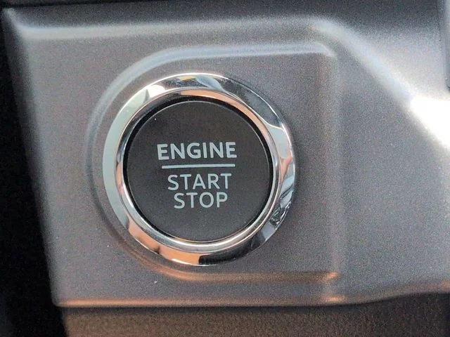 New 2026 Antimatter Blue Metallic Ford XLT image 28