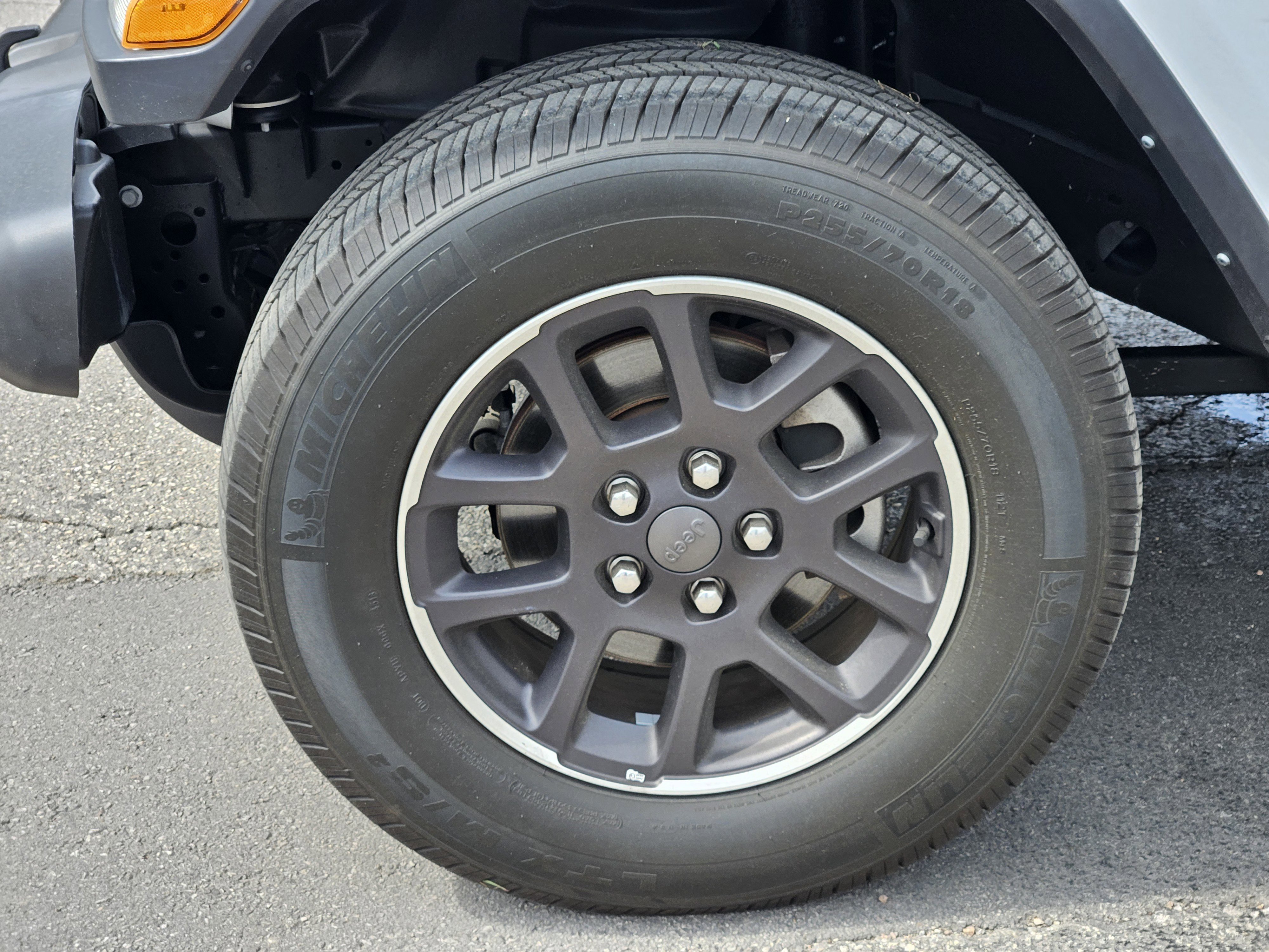 Used 2023 Bright White Clear Coat Jeep Overland image 10