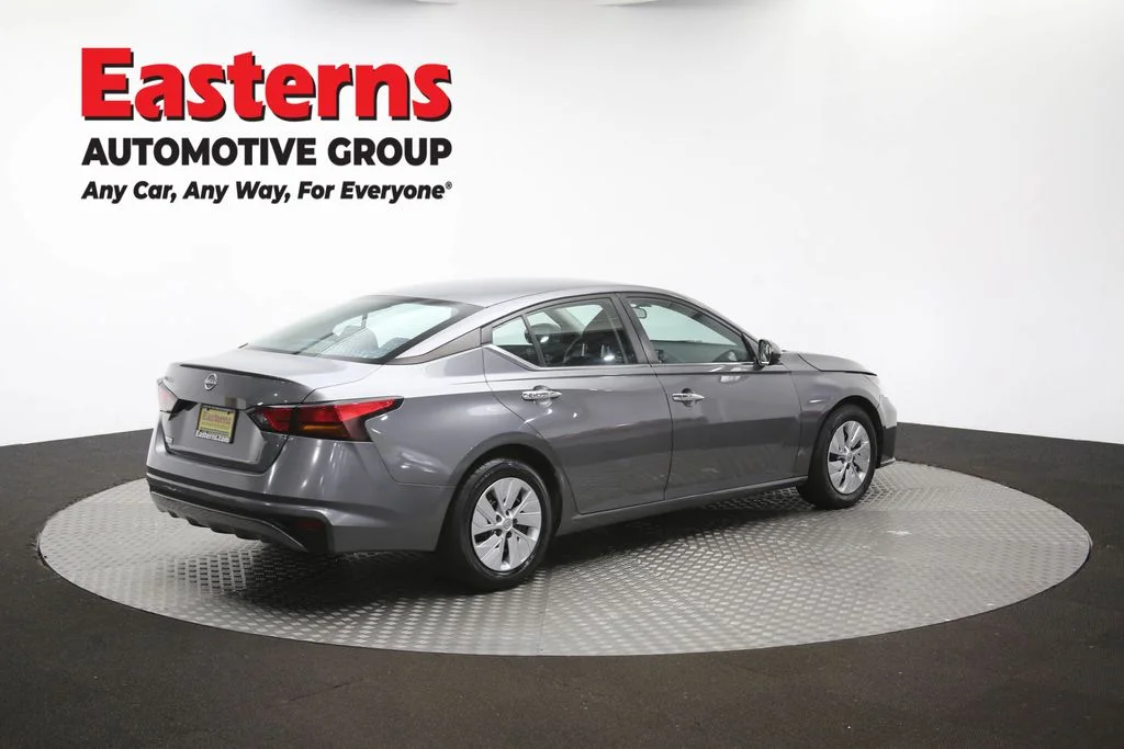 Used 2023 Gray Nissan 2.5 S image 40