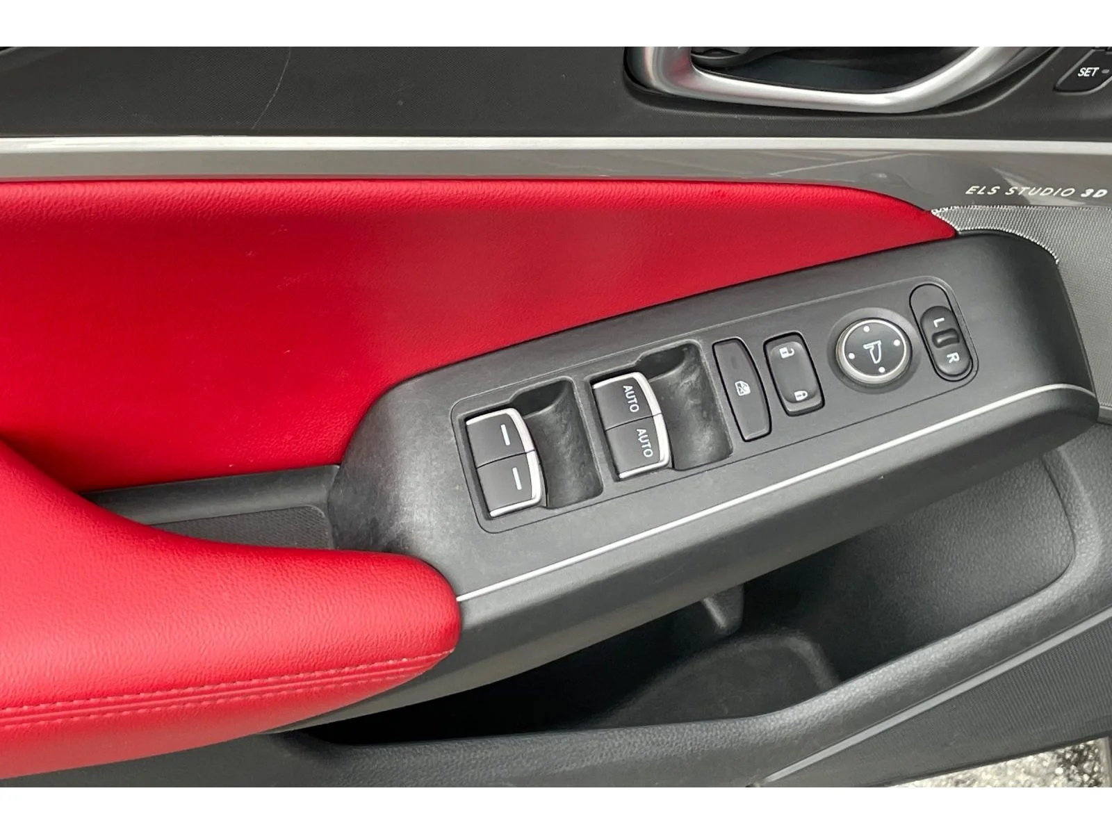Used 2024 Liquid Carbon Metallic Acura w/A-Spec Technology Package image 11