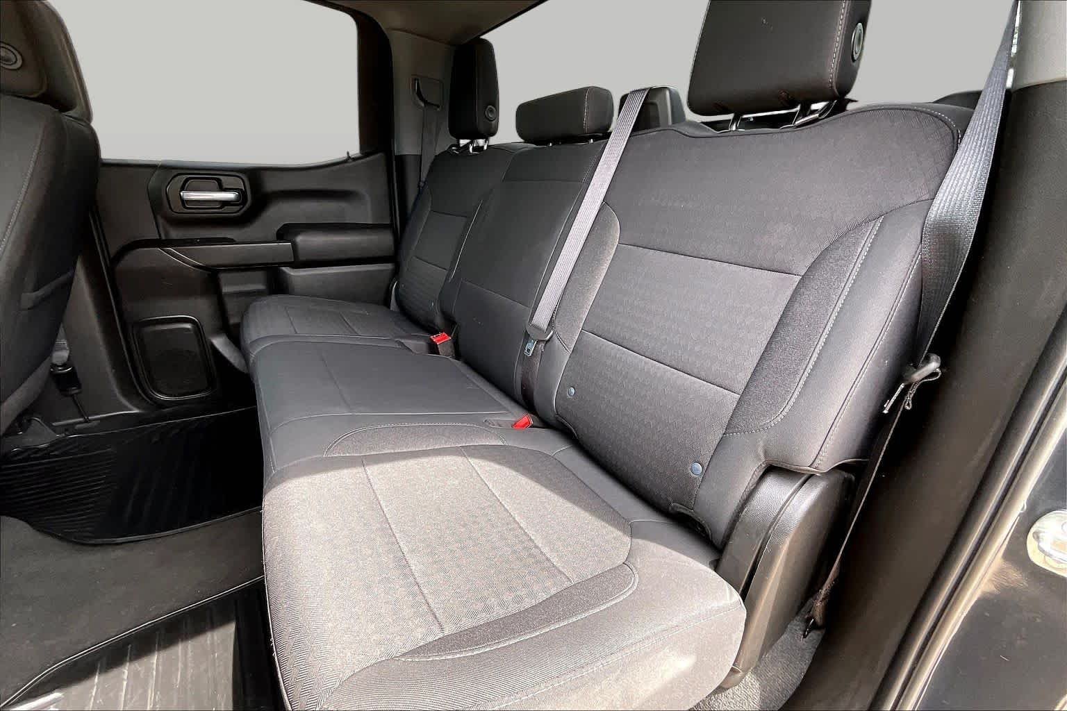 Used 2021 Shadow Gray Metallic Chevrolet LT image 20
