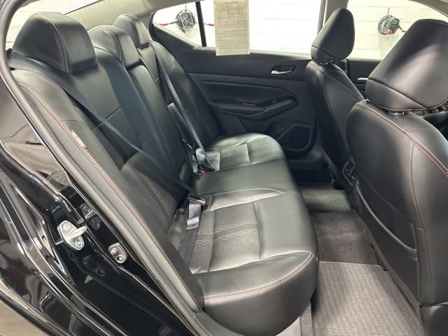 2023 Nissan Altima SR - Photo 18