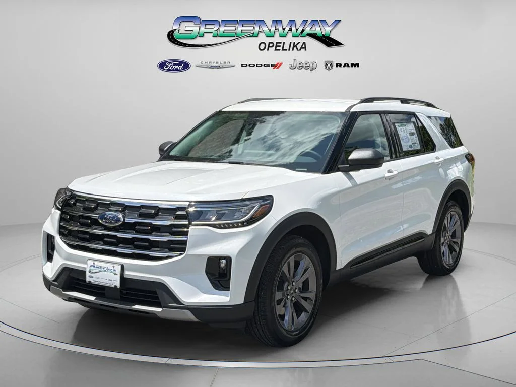 New 2026 Star White Metallic Tri-Coat Ford Active image 41