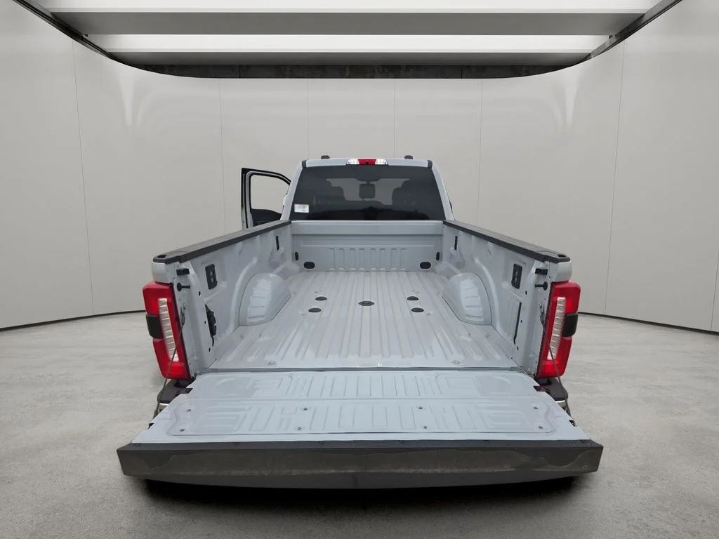New 2026 Avalanche Ford F-250® Lariat® image 5