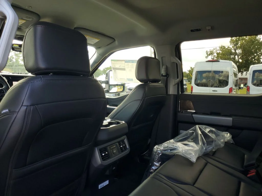 2026 Ford F-350 Super Duty Lariat - Photo 25