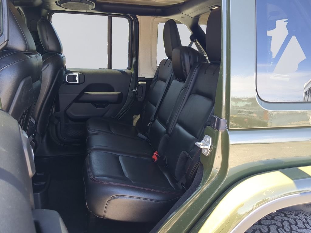 Used 2021 Green Jeep Unlimited Rubicon image 18