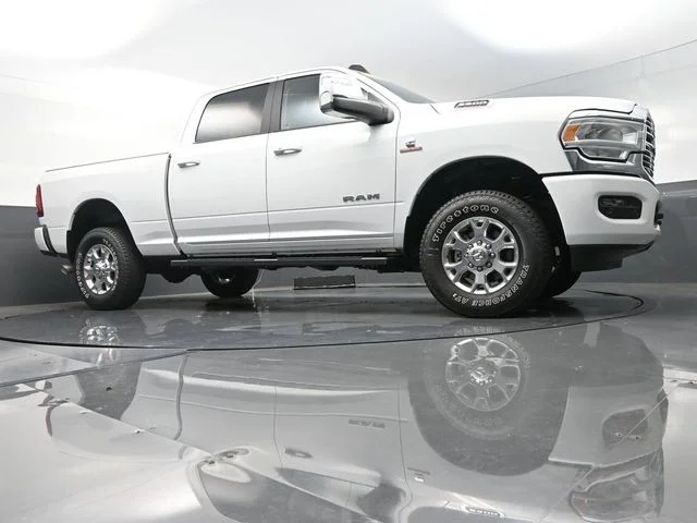 Used 2024 White Ram Laramie image 31