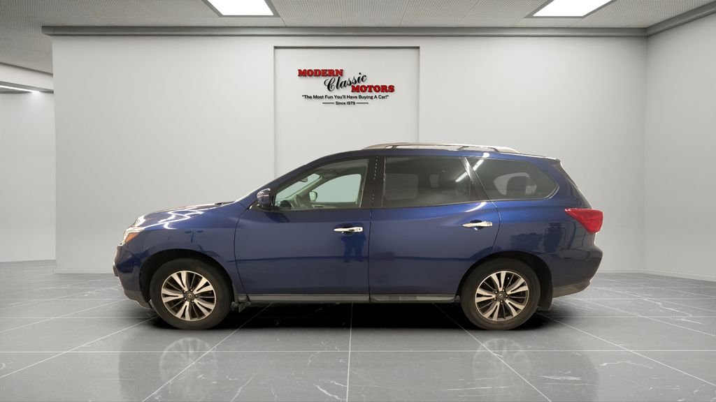 Used 2017 Blue Nissan SL image 2
