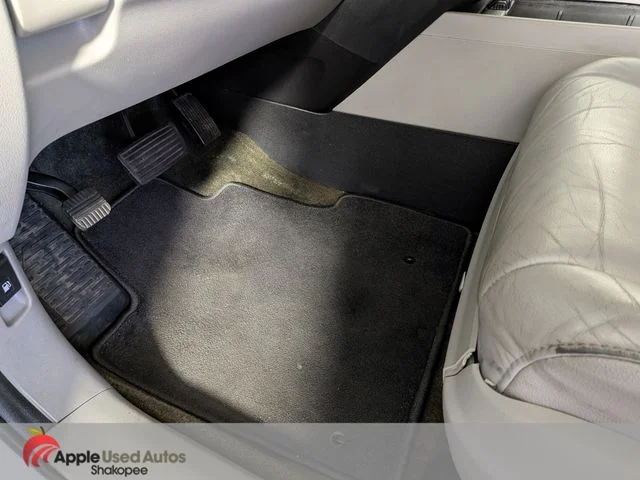 Used 2015 White Honda EX-L image 14
