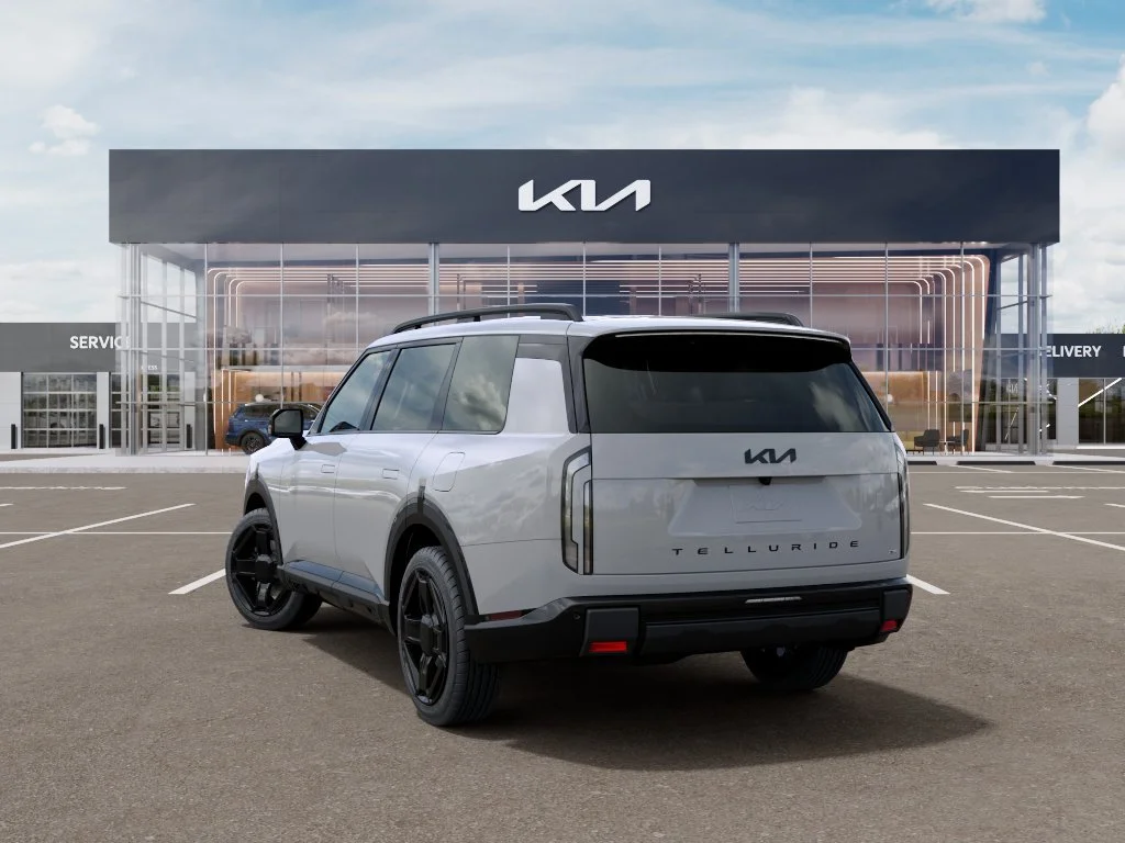 New 2027 Wolf Gray Kia X-Line EX image 4