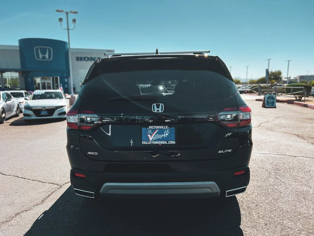 Certified Used 2025 Black Honda Elite image 8