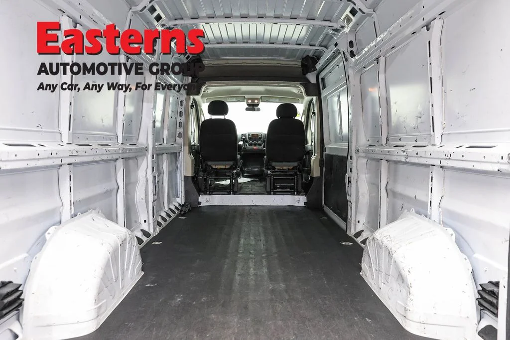 Used 2021 White Ram High Roof image 9