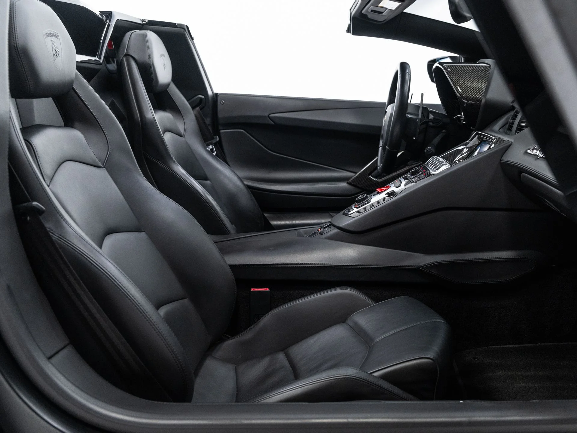 Used 2014  Lamborghini Roadster image 42