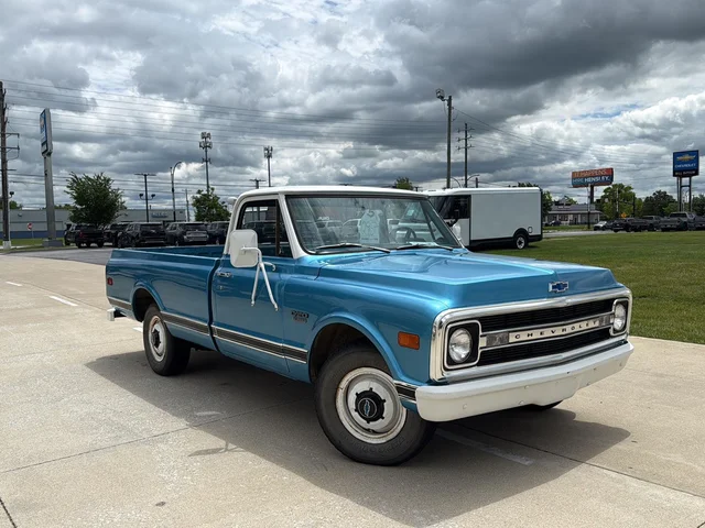 1970 CHEVROLET C-20 TK