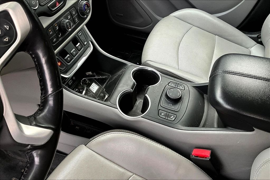 Used 2018 Gray GMC SLT image 16