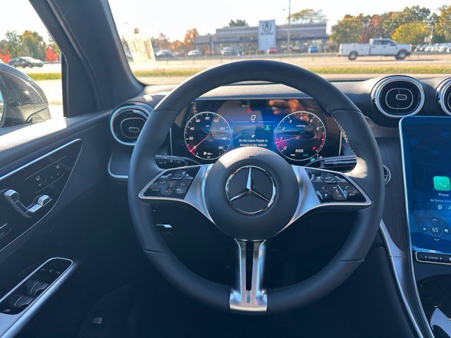 New 2027 Graphite Grey Metallic Mercedes-Benz GLC 300 image 29