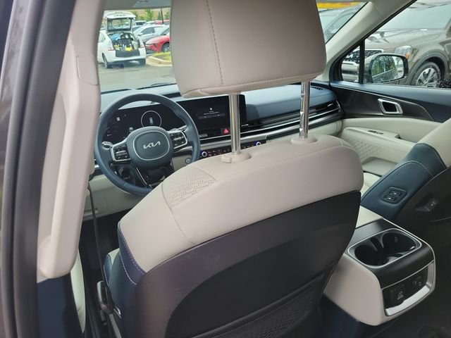 Certified Used 2025 Panthera Metal Kia SX Prestige image 20