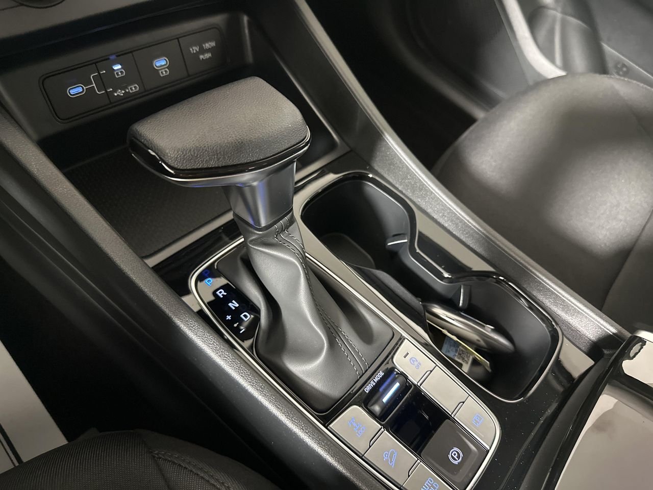 New 2026 Phantom Black Hyundai SE image 19