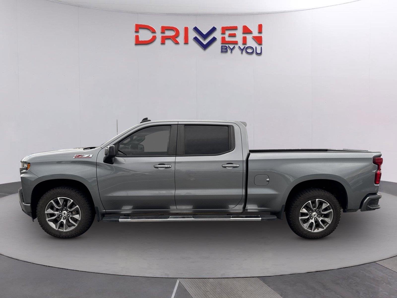 Used 2021 SATIN STEEL METALLIC Chevrolet RST image 6