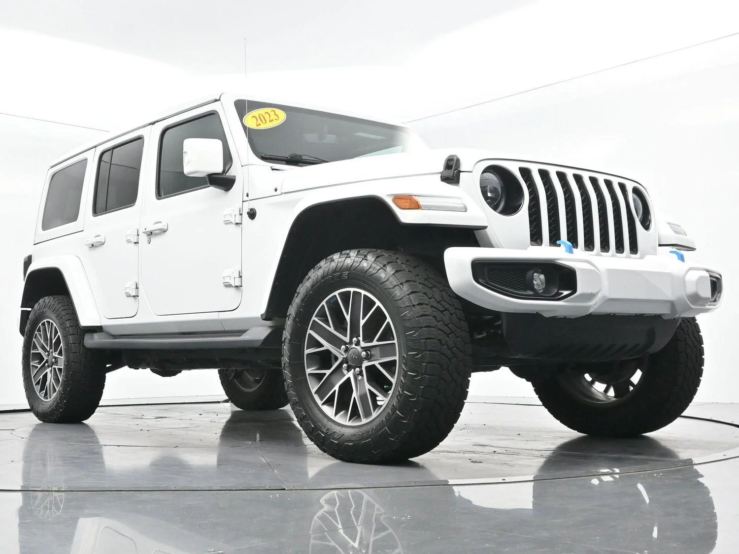 Used 2023 Bright White Clearcoat Jeep Sahara High Altitude image 45