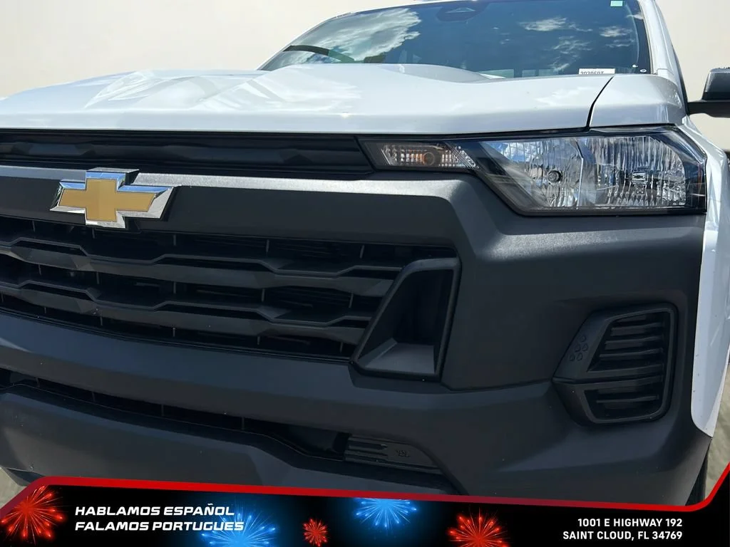 Used 2025 Summit White Chevrolet WT/LT image 29
