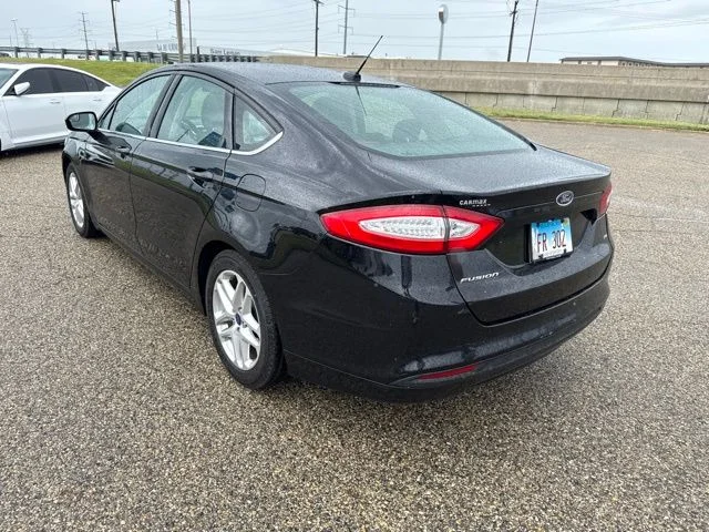 Used 2016 Black Ford SE image 4