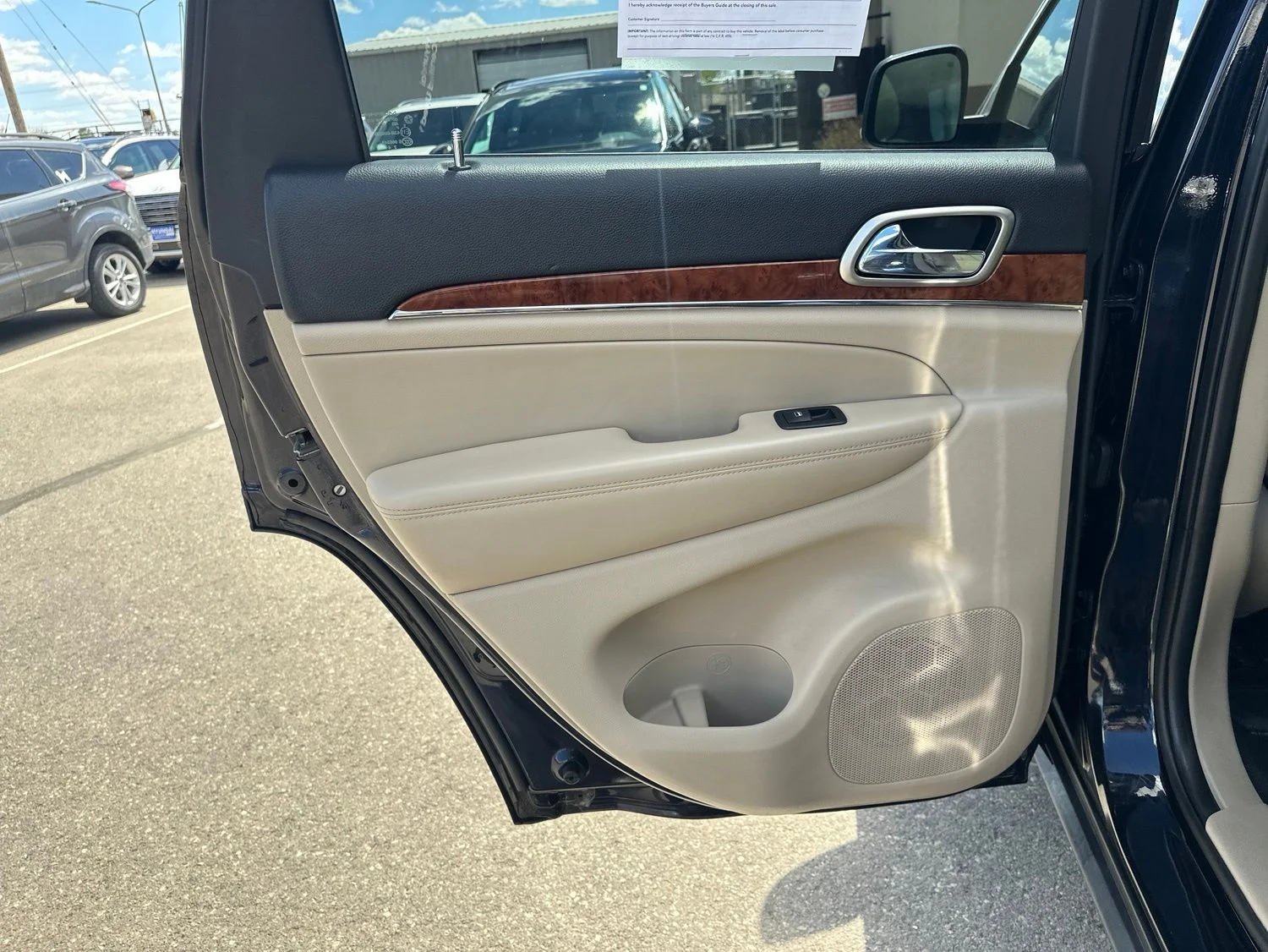 Used 2011 Black Jeep Limited image 24