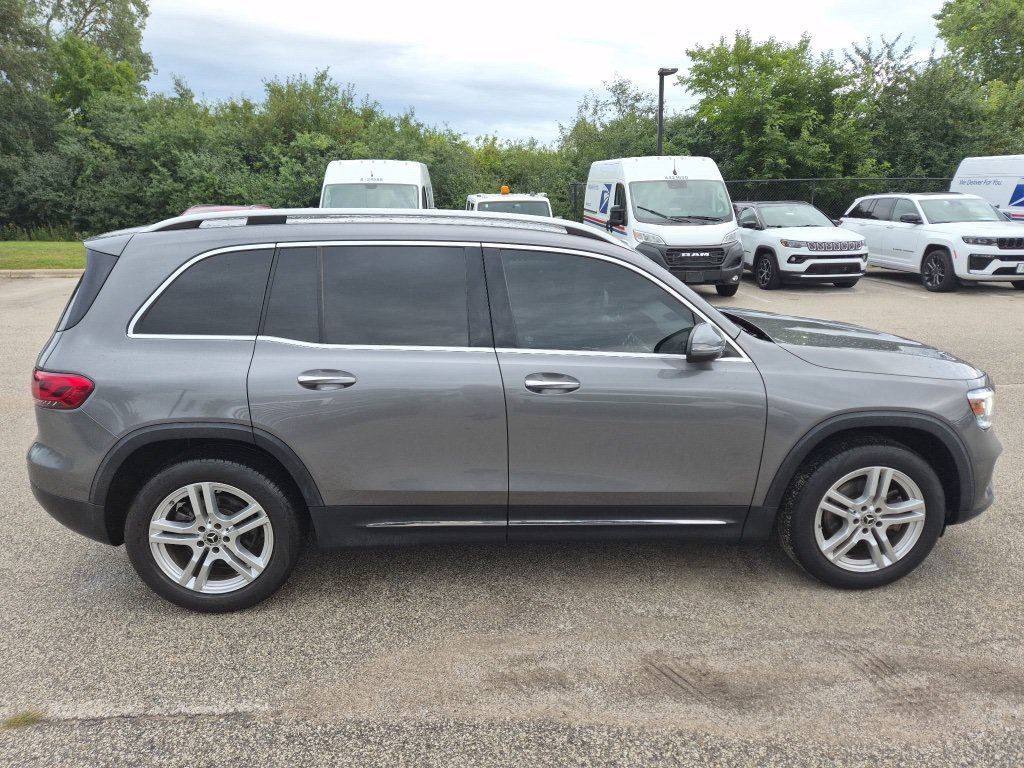 Used 2021 Gray Mercedes-Benz GLB 250 image 4