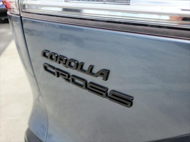 Certified Used 2025 CELESTITE GRAY ME. Toyota  image 9