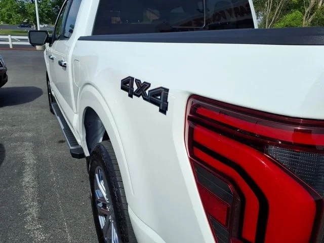 2024 Ford F-150 Lariat - Photo 19