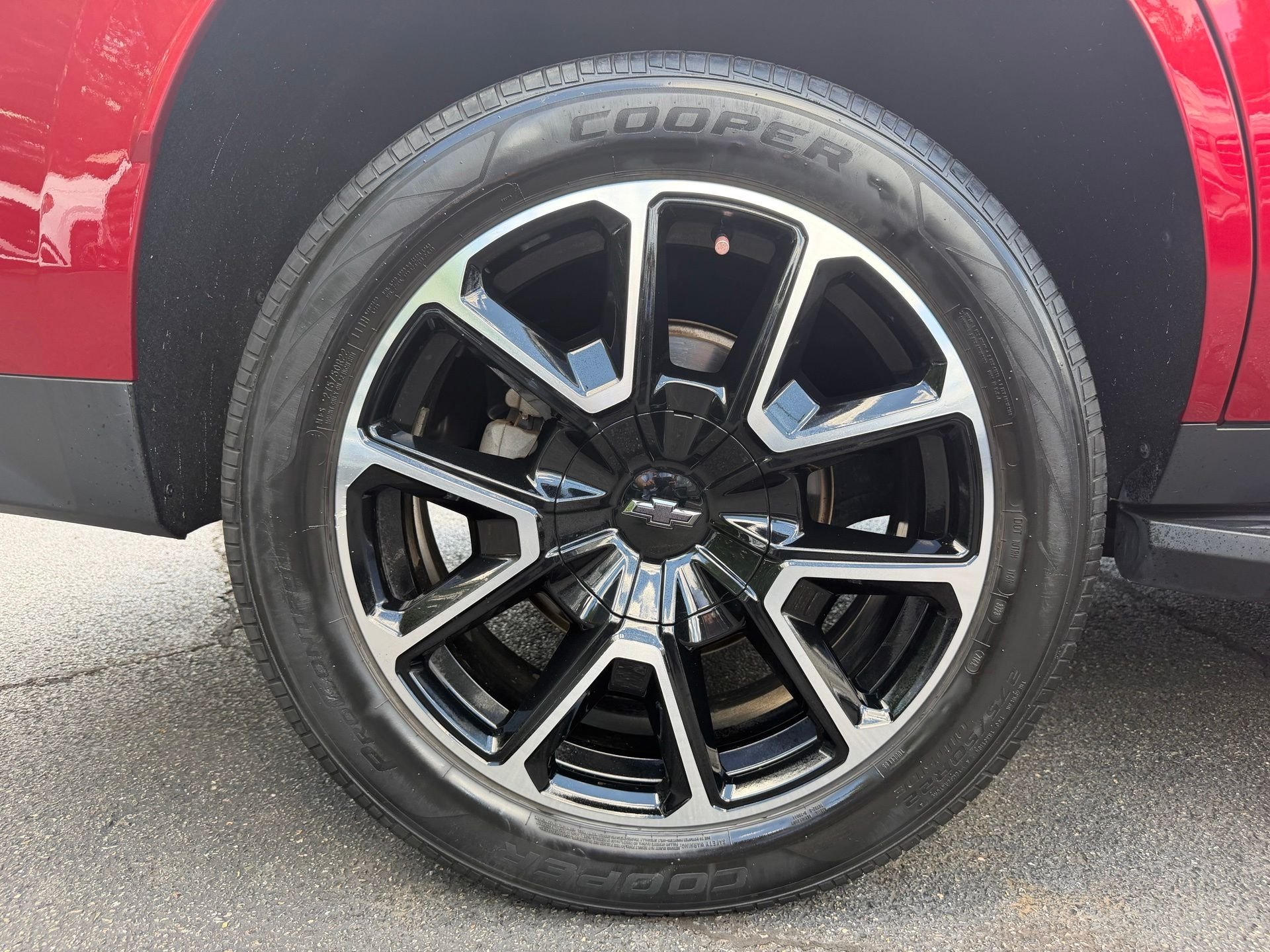 Used 2022 Red Chevrolet RST image 34