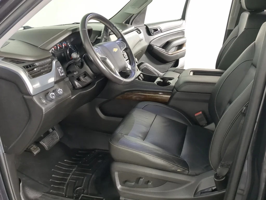 Used 2018 Tungsten Metallic Chevrolet LT image 10