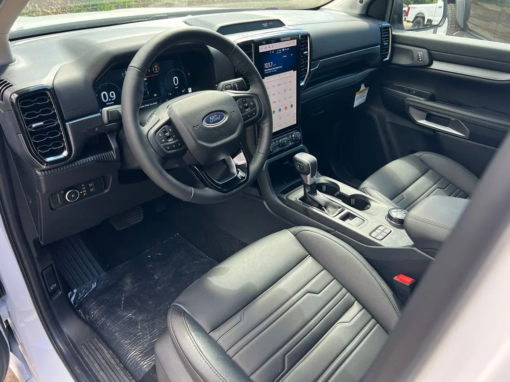 New 2026 Oxford White Ford Lariat® image 15