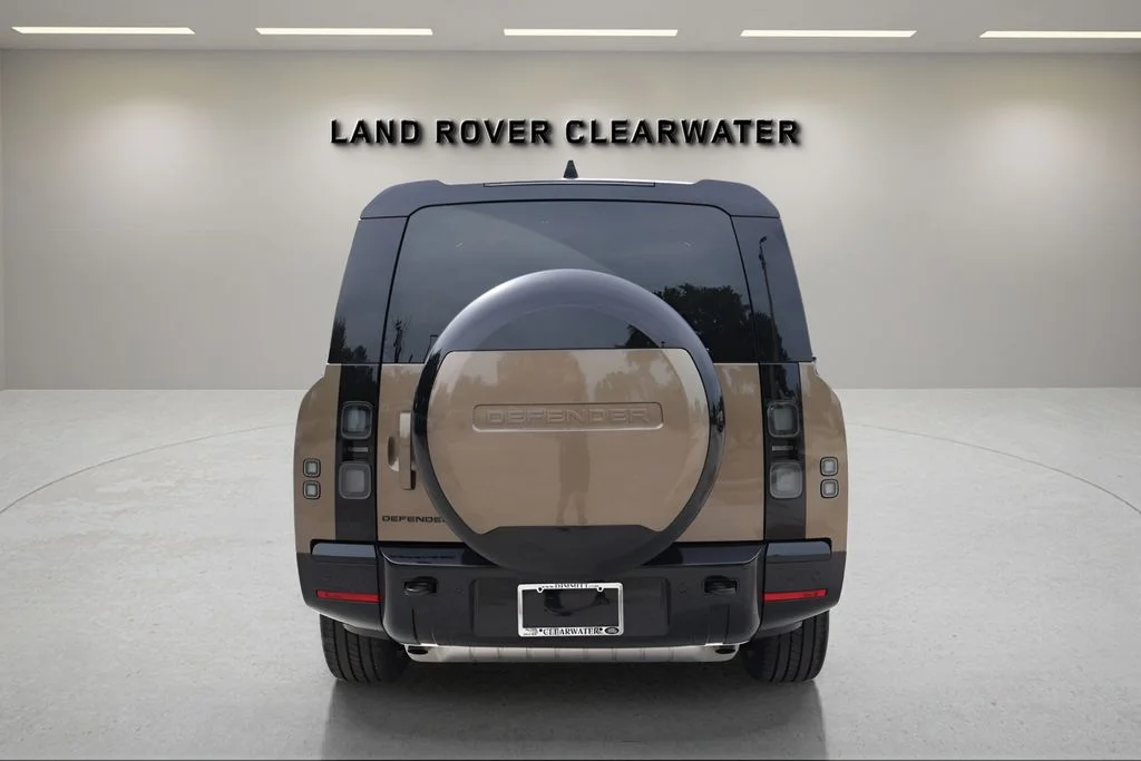 New 2026 Gondwana Stone Land Rover X-Dynamic SE image 4