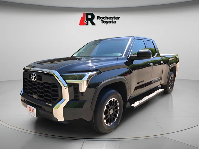 Used 2023 Black Toyota SR5 image 3