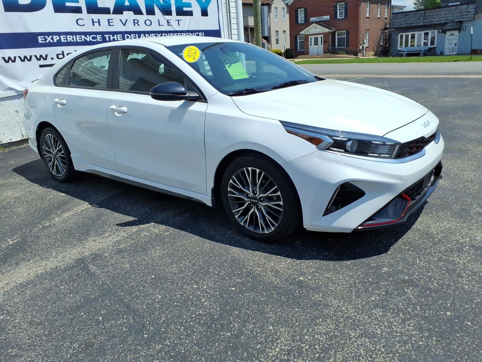 2023 Kia Forte GT-Line AT's photo