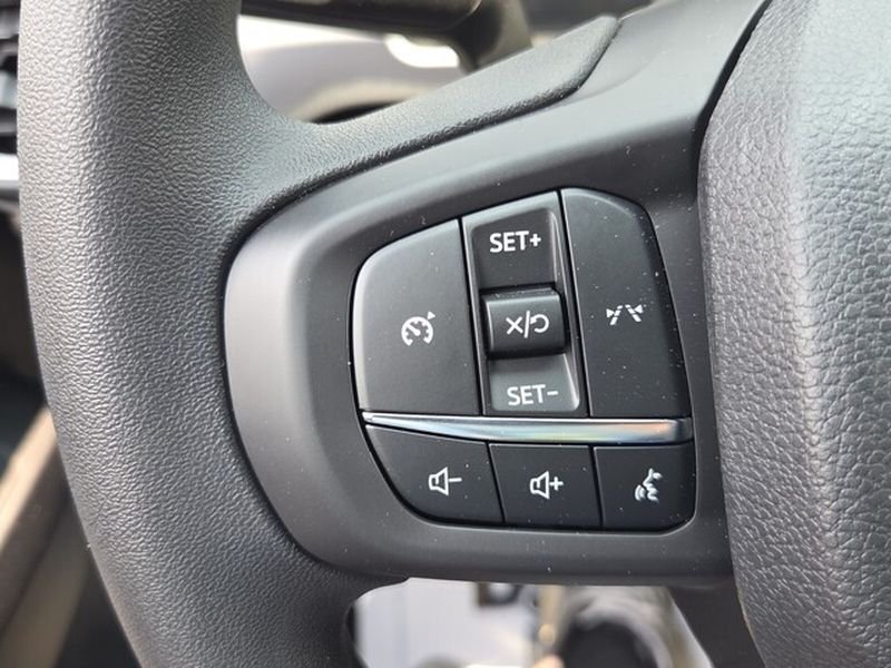 New 2026 Oxford White Ford XL image 25