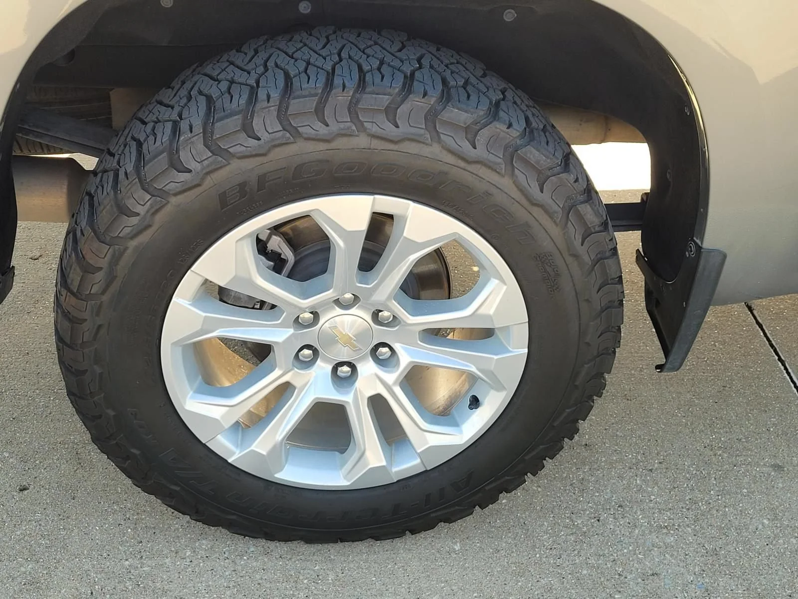 Used 2023 Sterling Gray Metallic Chevrolet LTZ image 6
