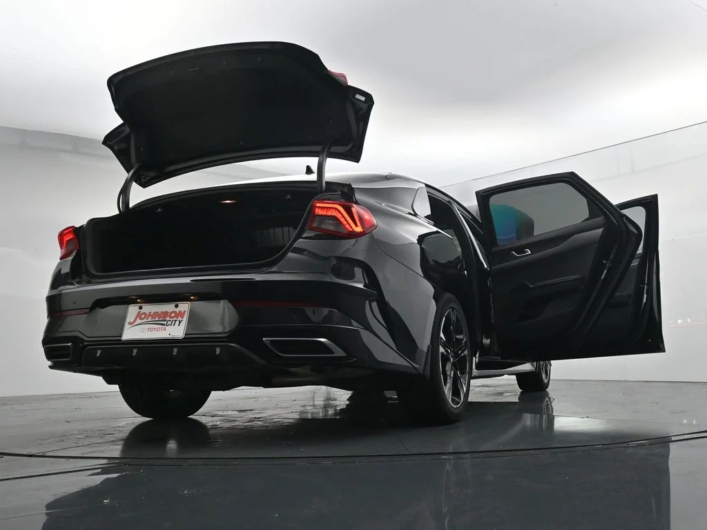 Used 2024 Black Kia GT-Line image 40